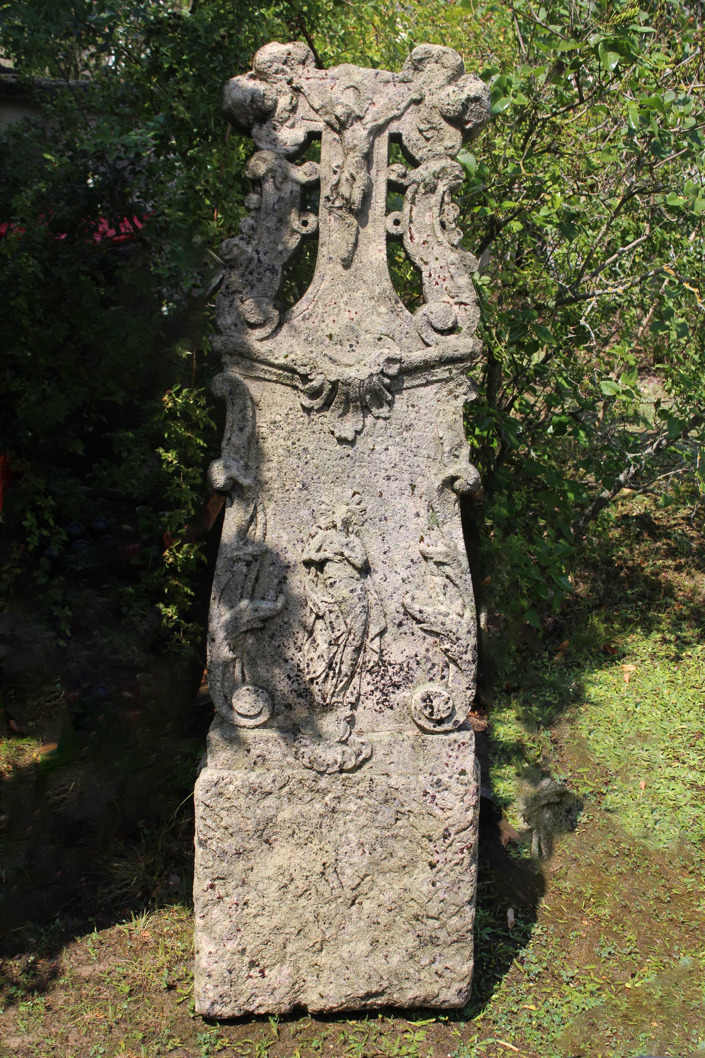 Barocker Grabstein aus Wilfersdorf